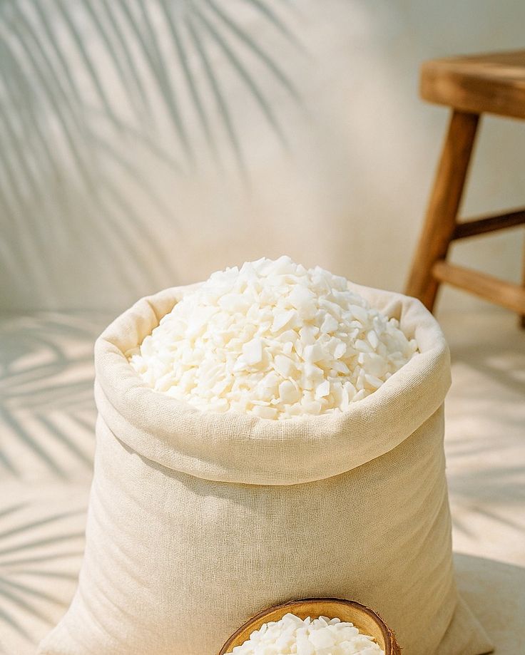 Container wax 1 كيلو