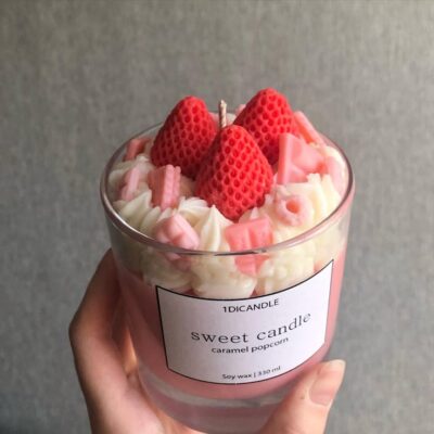 Strawberry mold 4pcs فراولة